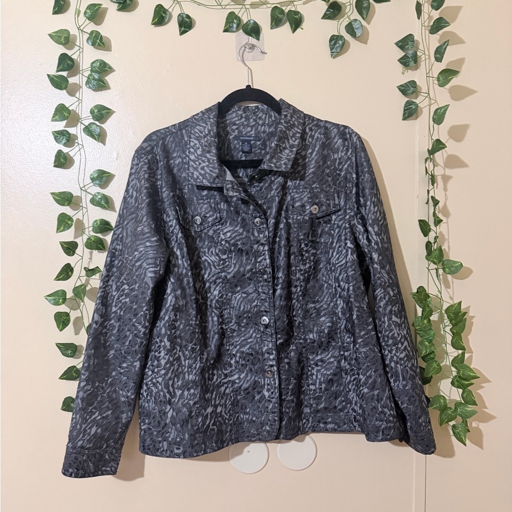 Westbound Black and Gray Patterned Jean Jacket - Picture 3 of 13